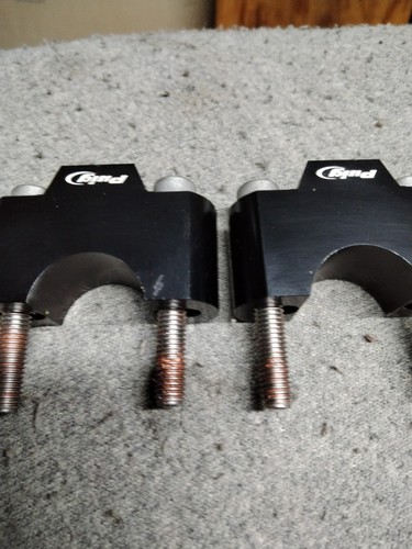 Triumph handlebar risers - triumph, 28mm